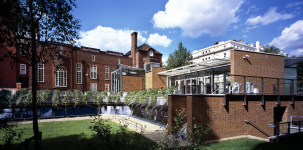 Conferencing british geography: disciplinary history told through annual conferences (1949-2029) and their archives banner image